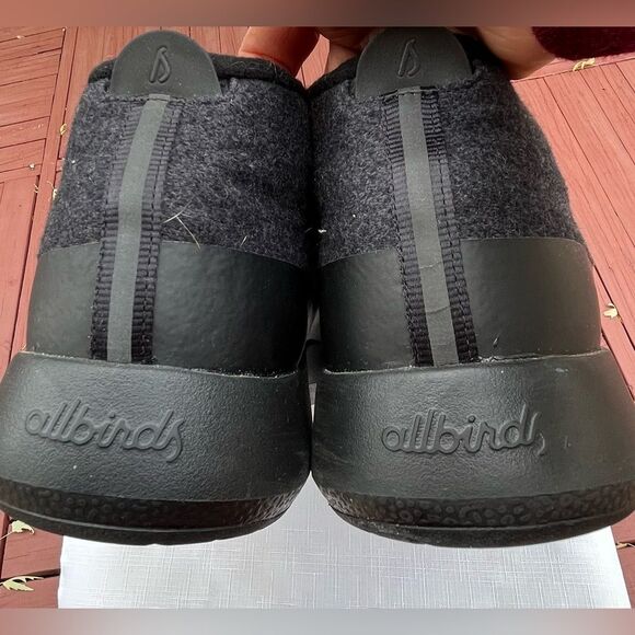 Allbirds black New Zealand merino wool laced ankle shoes. Very warm, comfy, M13 - Picture 5 of 9